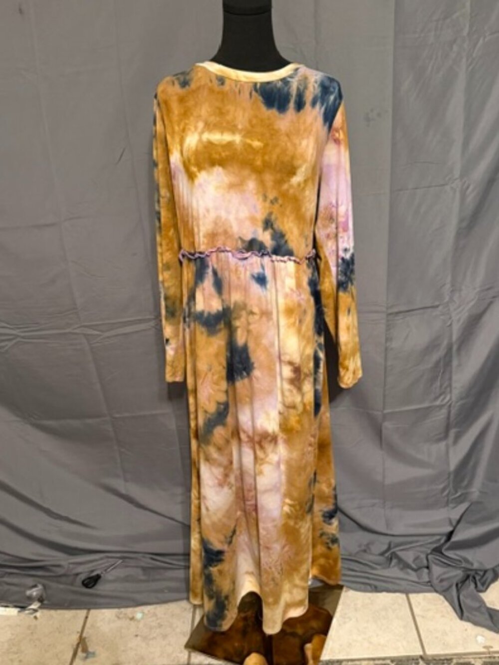 PERFECT Tie-Dye Long Sleeve Dress Size XL